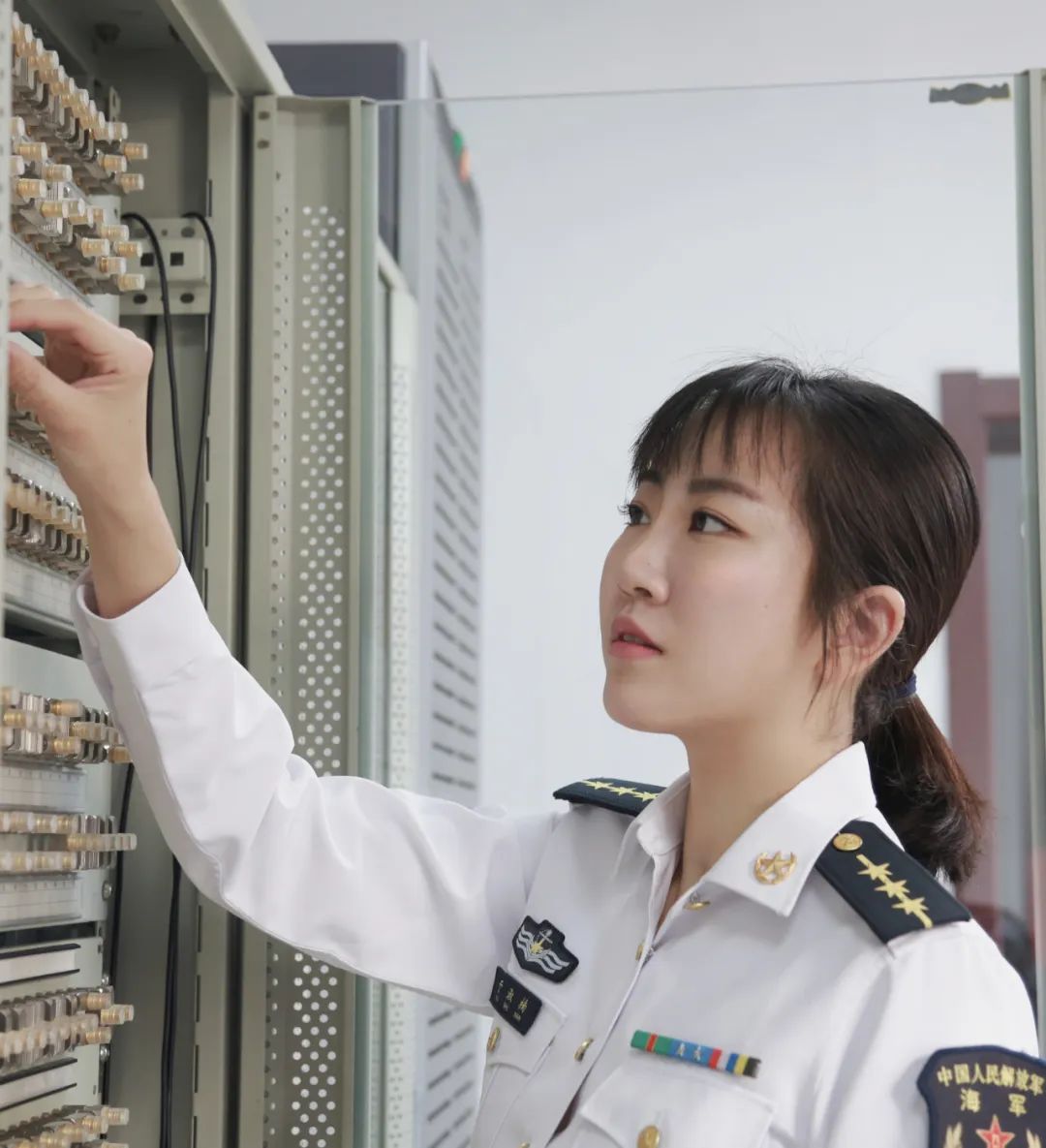 29张大图：穿军装的女兵，太好看了！（32）