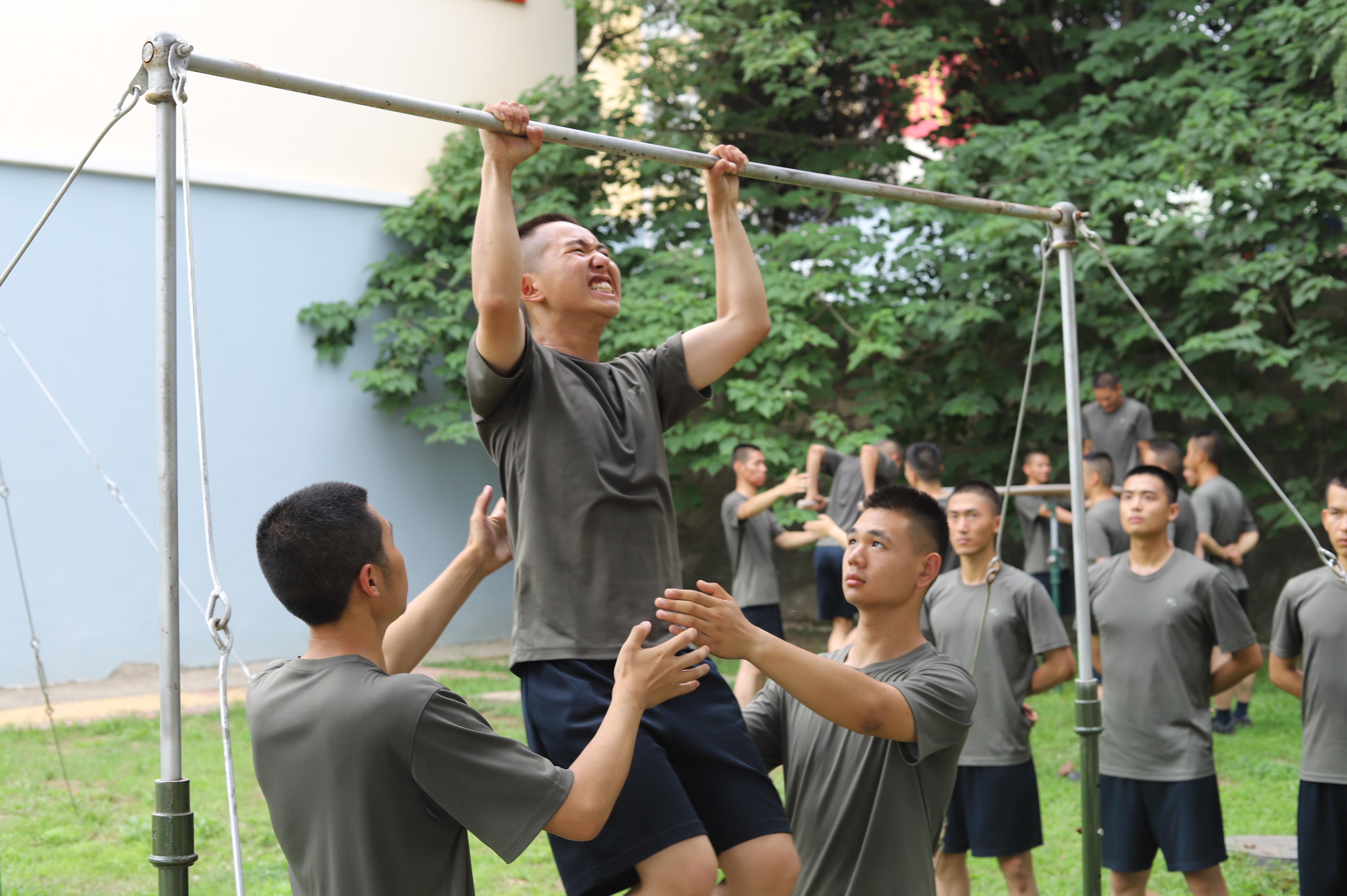 当兵的好处有哪些？从个人成长、职业发展到政策福利的全面解析